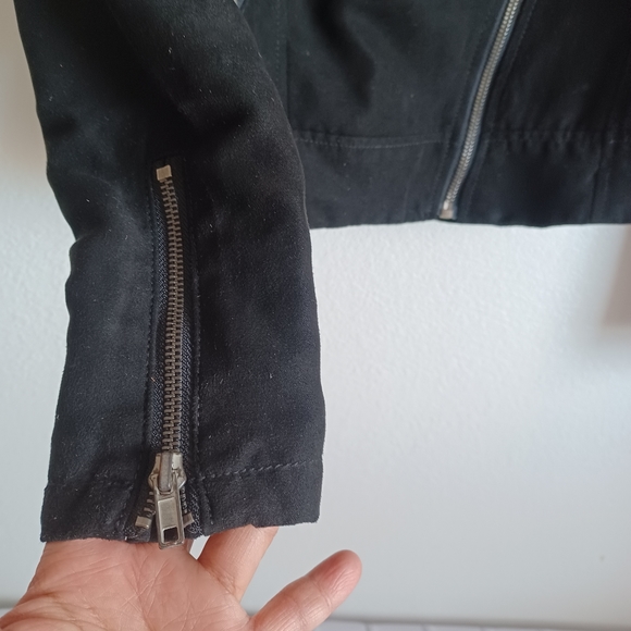 Divided jacket - Picture 3 of 13